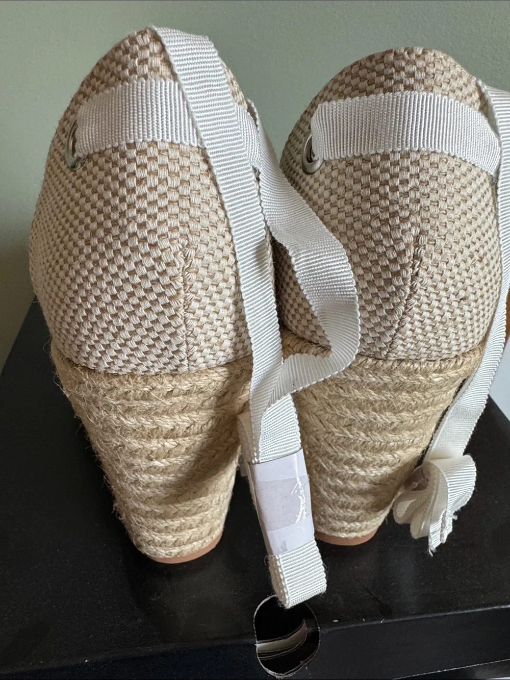 New Torrid white Embroidered Espadrille Wedges w/Ankle Ties 10 wide & 10.5 wide